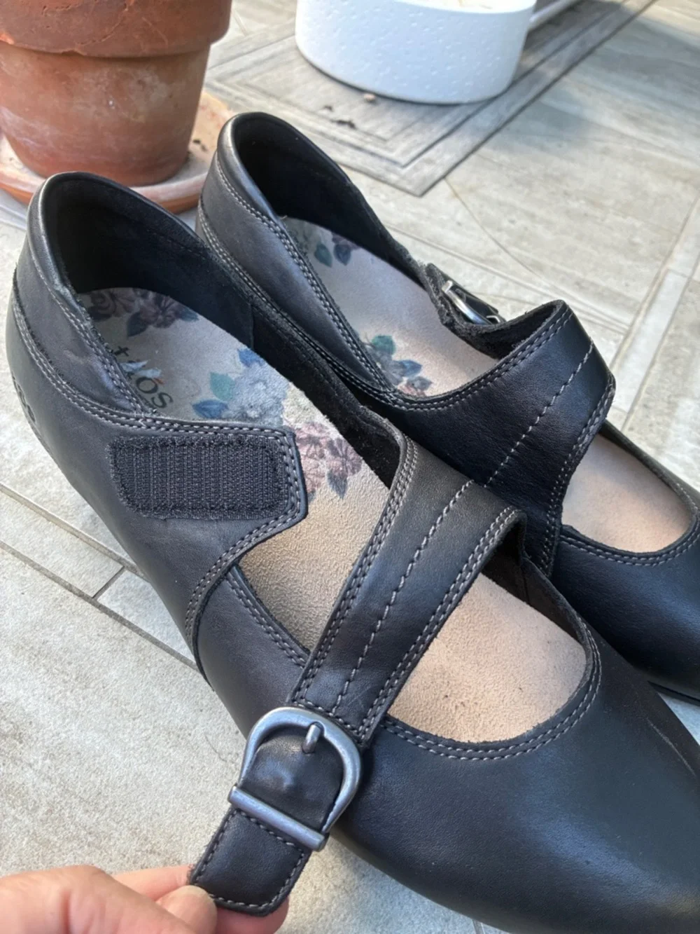 Beautiful black low wedge Mary Jane women’s shoe size 9.5